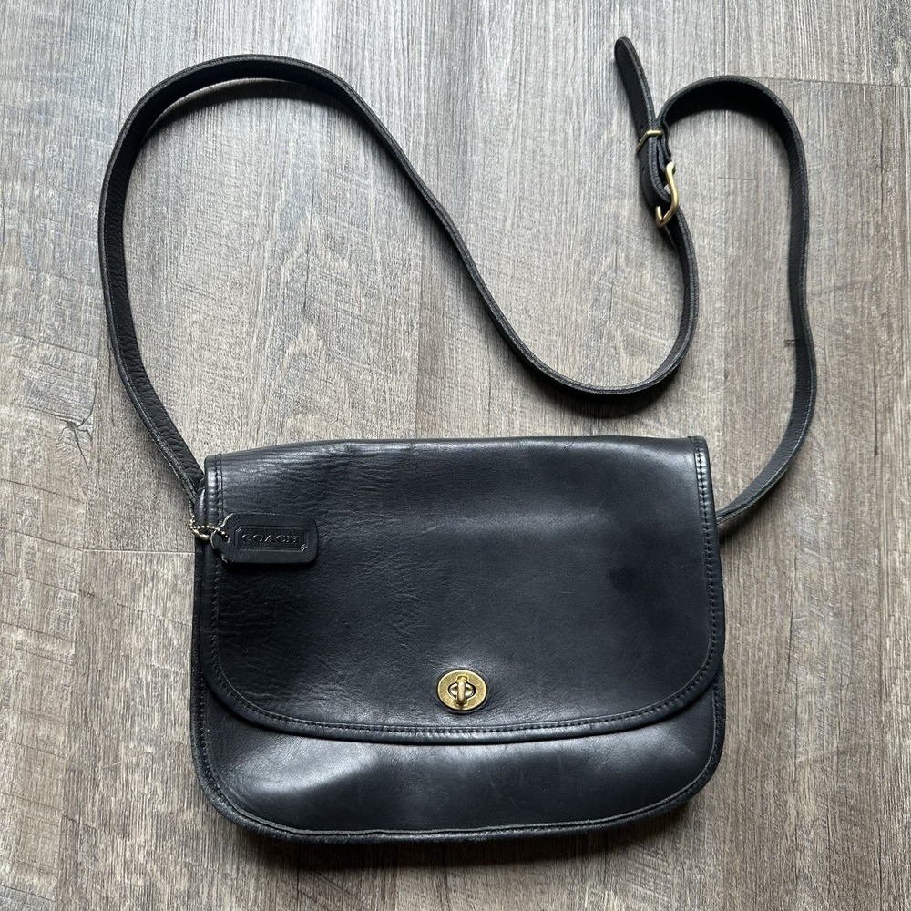 Vintage Coach Black Leather City Bag Purse 9790 Crossbody Very Clean!!!